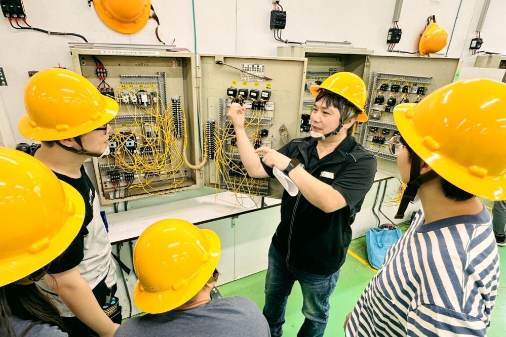 Curso de Eletrotécnica